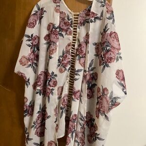 Charlotte Russe Kimono